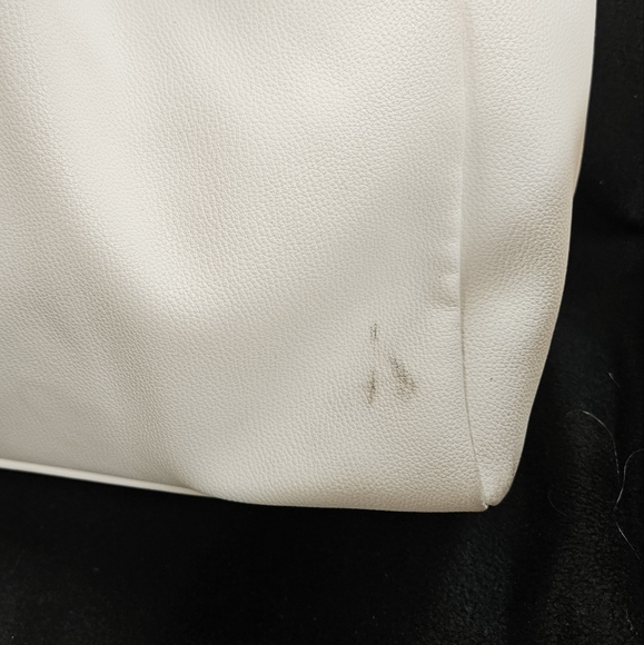 Unbranded white leather bag - Picture 3 of 10